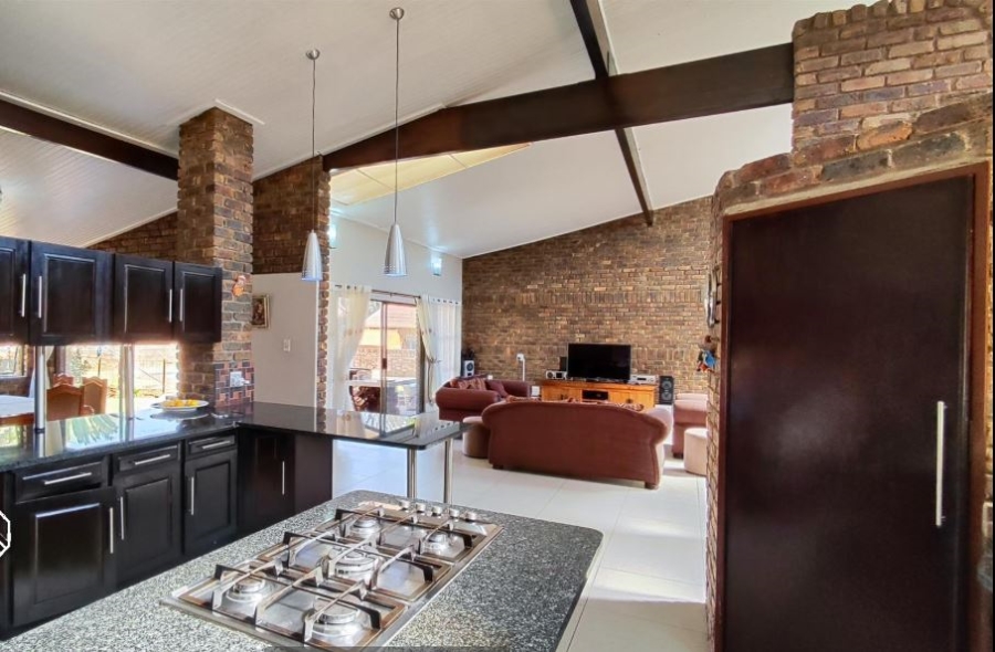 4 Bedroom Property for Sale in Terenure Gauteng