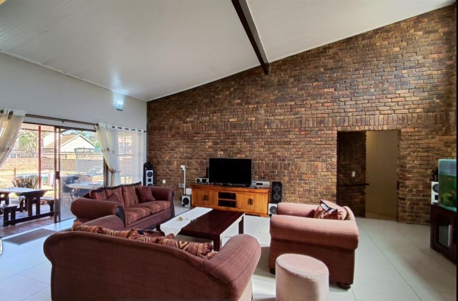 4 Bedroom Property for Sale in Terenure Gauteng