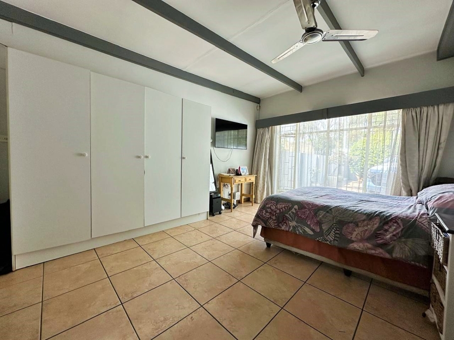 3 Bedroom Property for Sale in Wierda Park Gauteng
