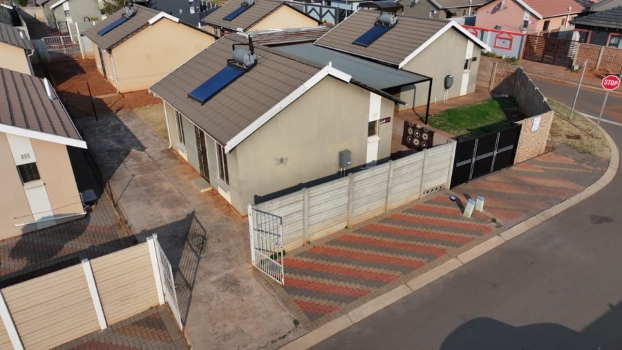 2 Bedroom Property for Sale in Sky City Gauteng