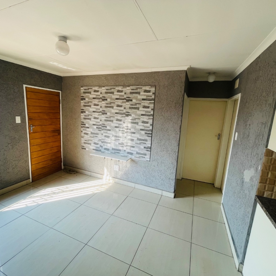 2 Bedroom Property for Sale in Sky City Gauteng