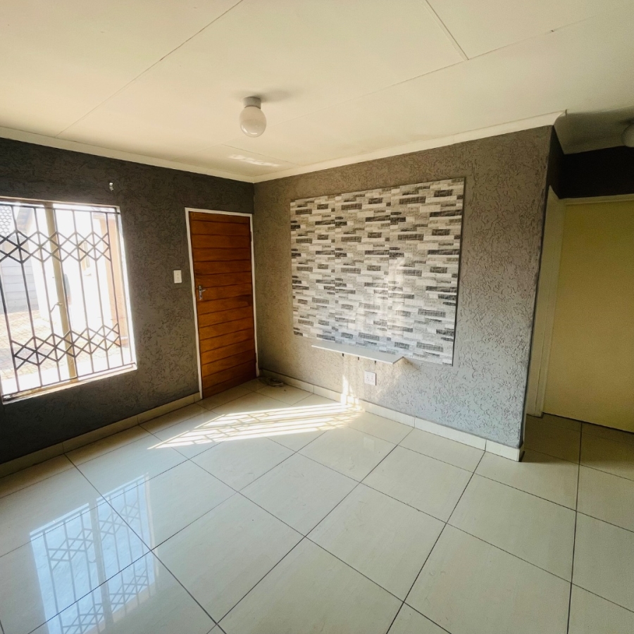 2 Bedroom Property for Sale in Sky City Gauteng