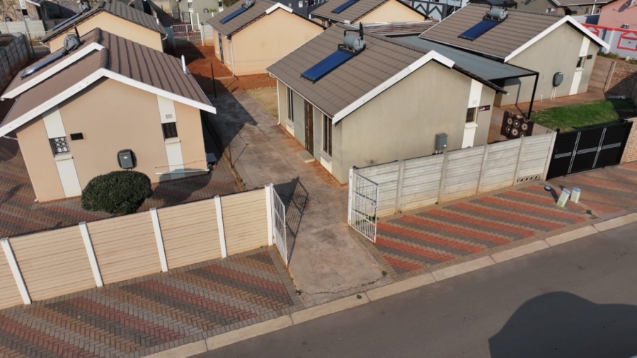 2 Bedroom Property for Sale in Sky City Gauteng