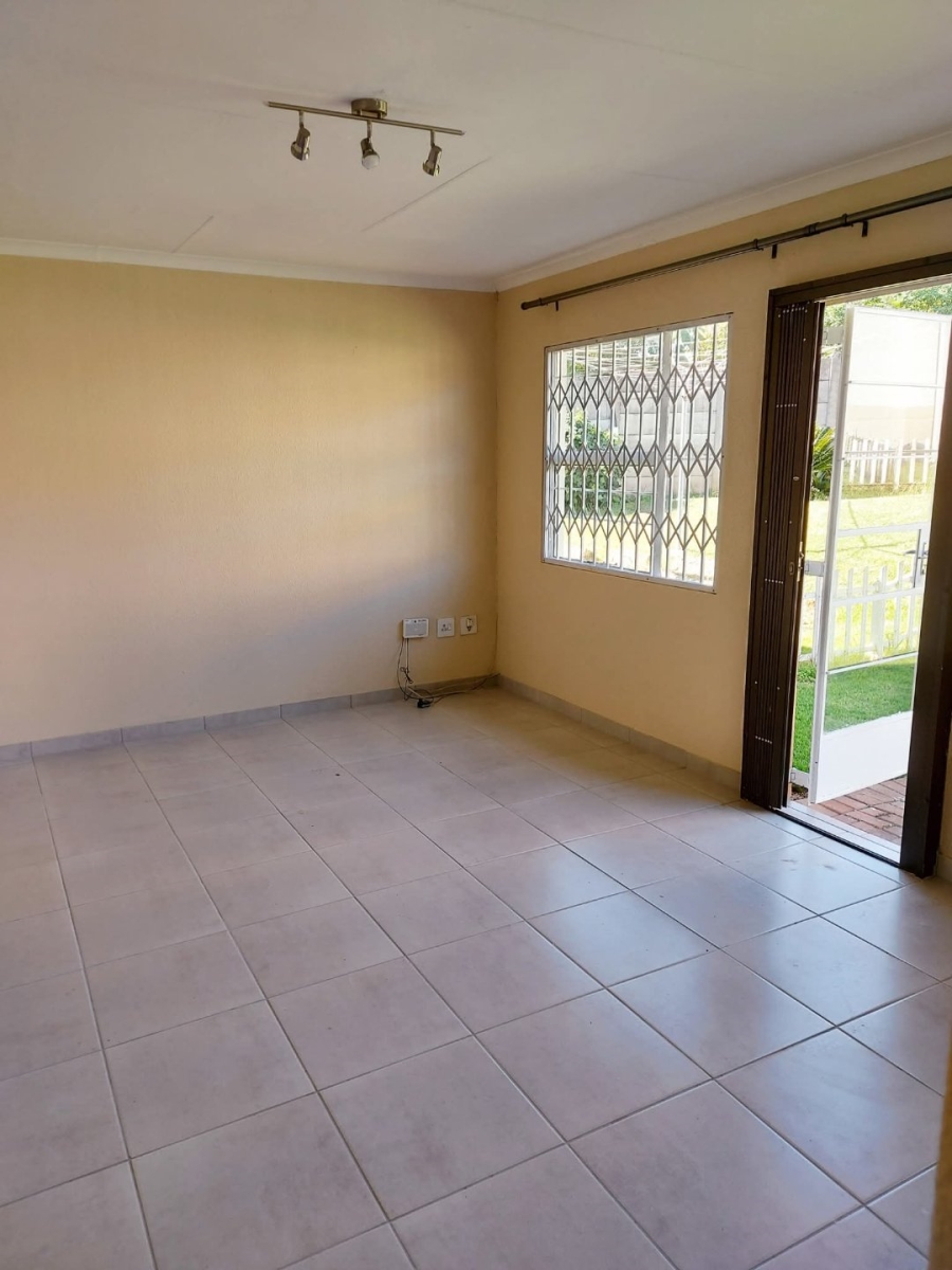2 Bedroom Property for Sale in Rembrandt Park Gauteng