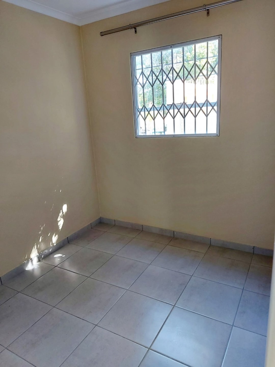 2 Bedroom Property for Sale in Rembrandt Park Gauteng