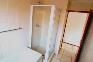 To Let 3 Bedroom Property for Rent in Albemarle Gauteng