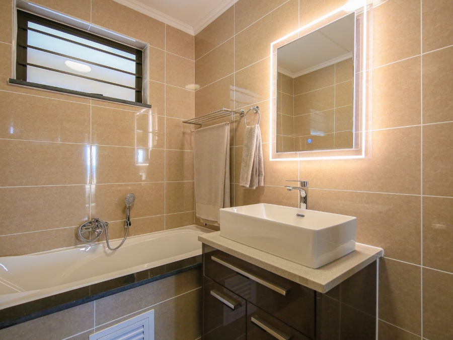 To Let 1 Bedroom Property for Rent in Blue Hills Gauteng