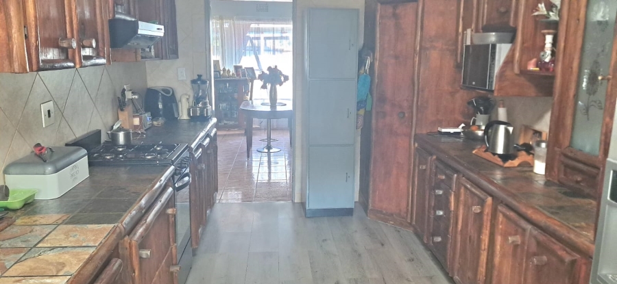 To Let 4 Bedroom Property for Rent in Jansenpark Gauteng