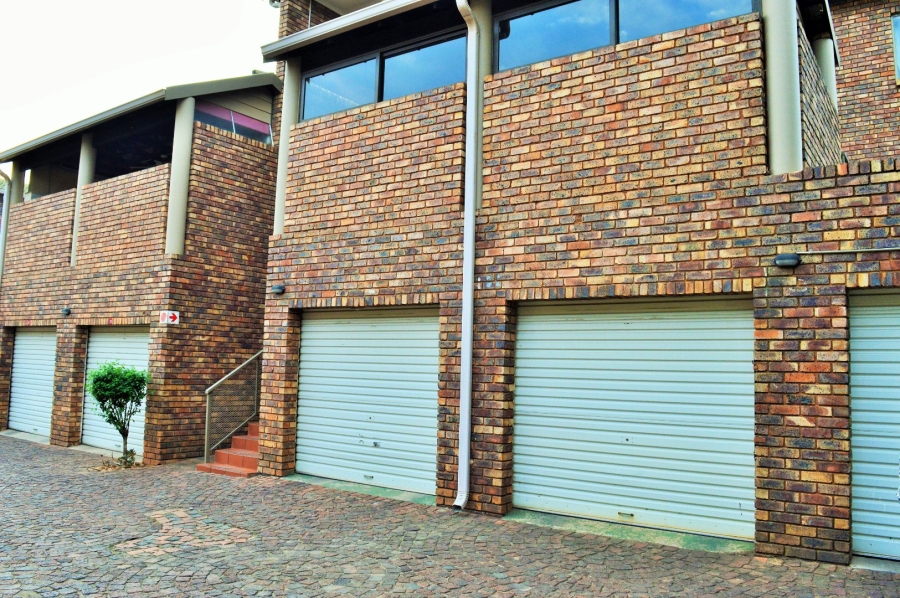 3 Bedroom Property for Sale in Moregloed Gauteng
