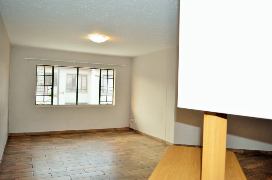 3 Bedroom Property for Sale in Moregloed Gauteng
