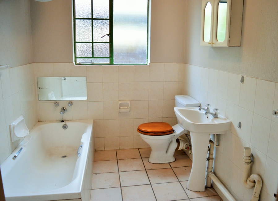 3 Bedroom Property for Sale in Moregloed Gauteng