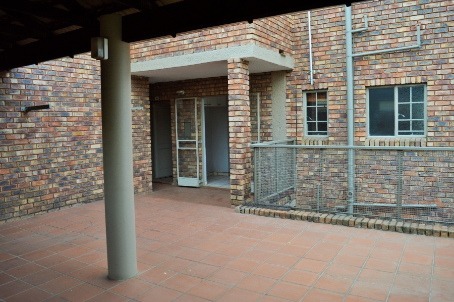 3 Bedroom Property for Sale in Moregloed Gauteng