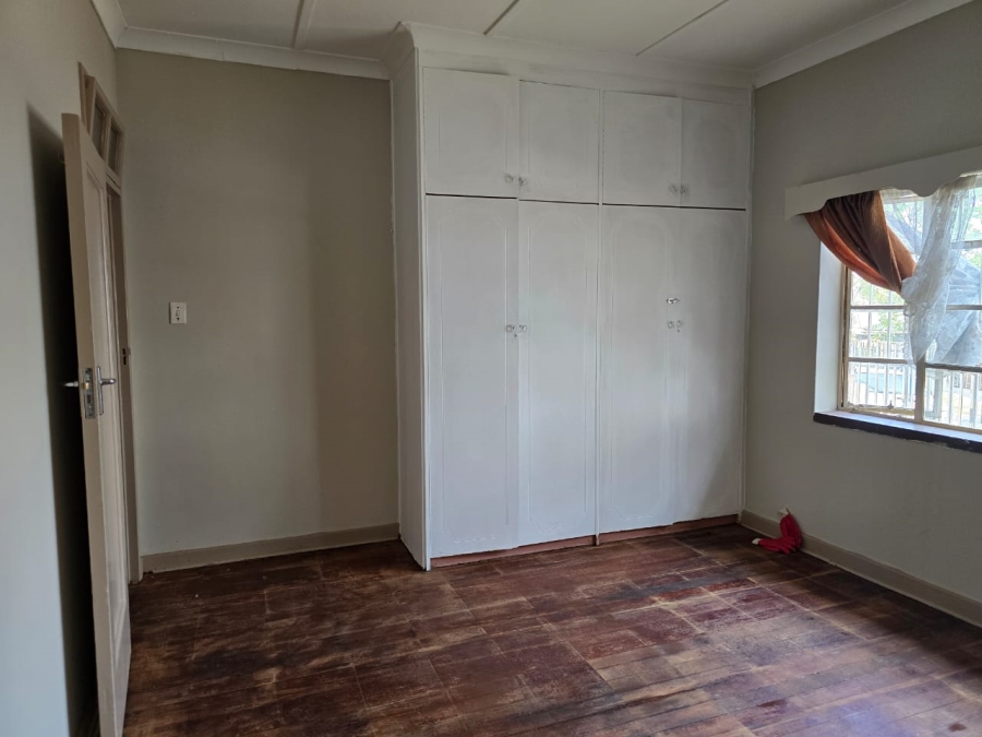 To Let 3 Bedroom Property for Rent in Symhurst Gauteng