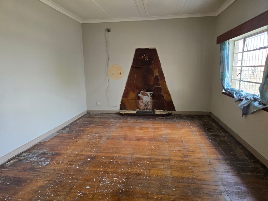 To Let 3 Bedroom Property for Rent in Symhurst Gauteng