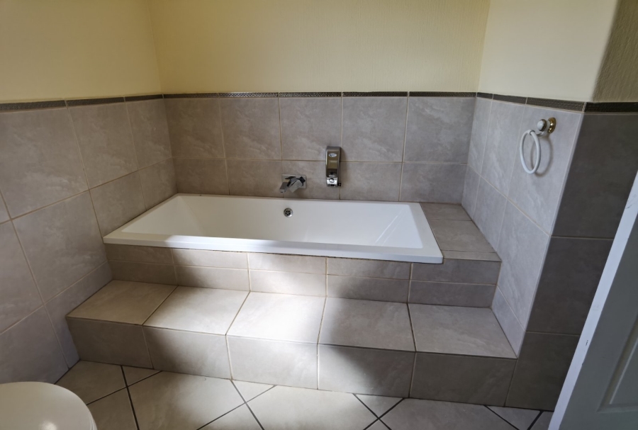 4 Bedroom Property for Sale in Kungwini Country Estate Gauteng