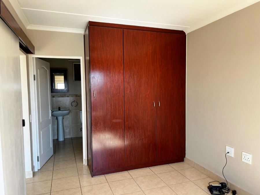 1 Bedroom Property for Sale in Equestria Gauteng