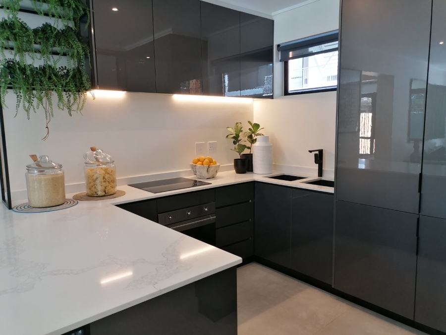 To Let 3 Bedroom Property for Rent in Hyde Park Gauteng