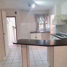 To Let 2 Bedroom Property for Rent in Paulshof Gauteng