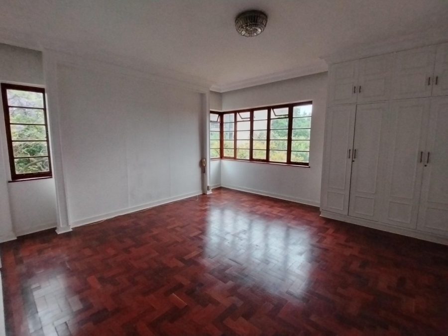 To Let 3 Bedroom Property for Rent in Houghton Estate Gauteng