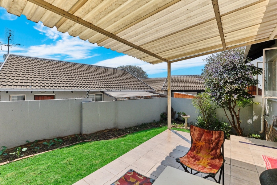 2 Bedroom Property for Sale in Northwold Gauteng