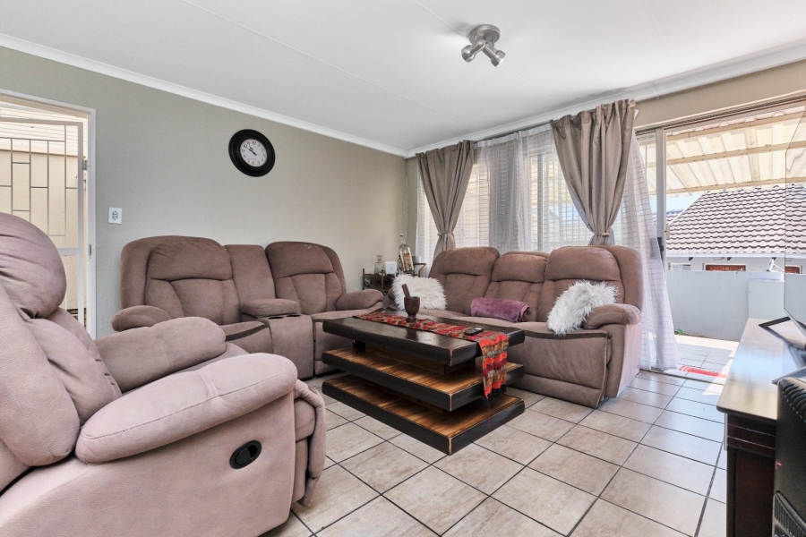 2 Bedroom Property for Sale in Northwold Gauteng