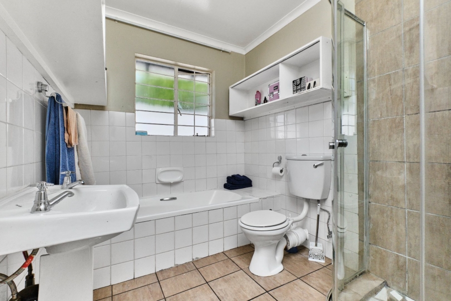2 Bedroom Property for Sale in Northwold Gauteng
