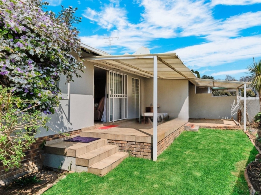 2 Bedroom Property for Sale in Northwold Gauteng