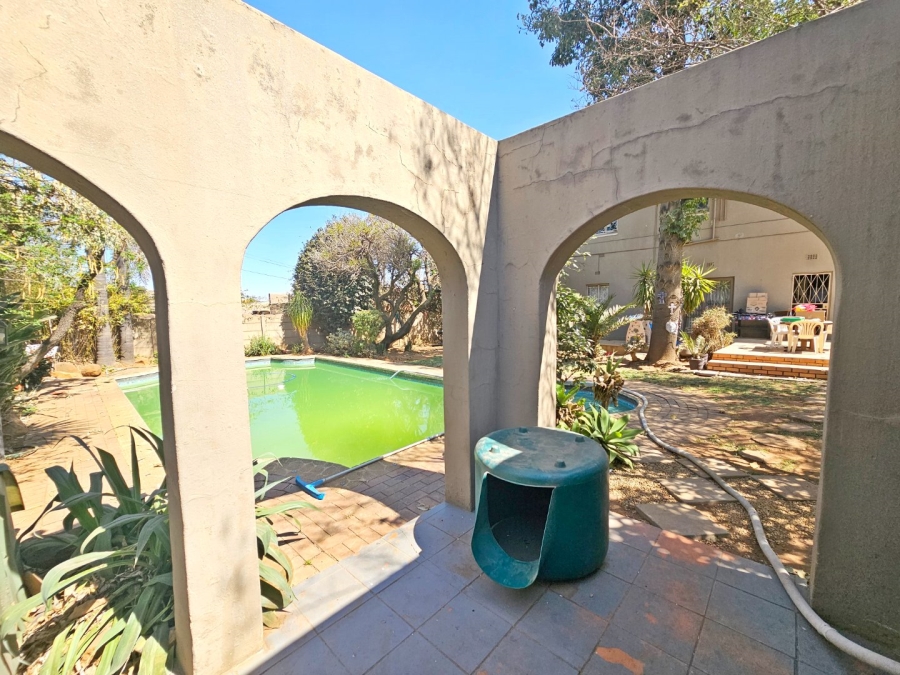 7 Bedroom Property for Sale in Primrose Gauteng