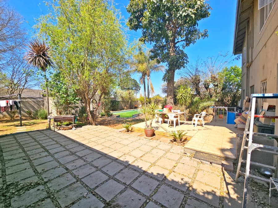 7 Bedroom Property for Sale in Primrose Gauteng