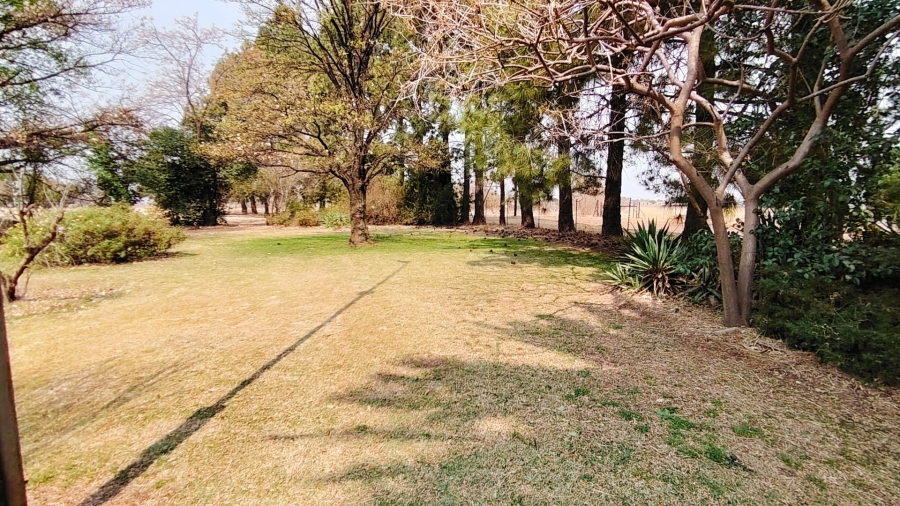 Commercial Property for Sale in Mooilande Gauteng