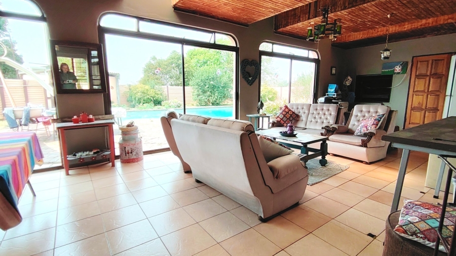 Commercial Property for Sale in Mooilande Gauteng