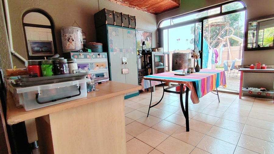 Commercial Property for Sale in Mooilande Gauteng