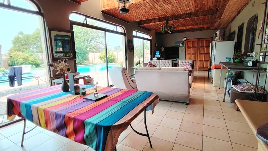 Commercial Property for Sale in Mooilande Gauteng