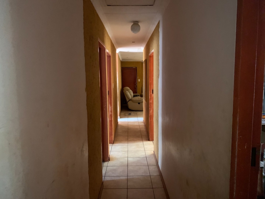 4 Bedroom Property for Sale in The Orchards Gauteng