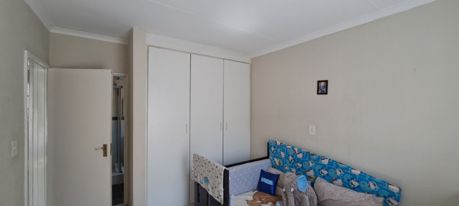 To Let 2 Bedroom Property for Rent in Eden Glen Gauteng