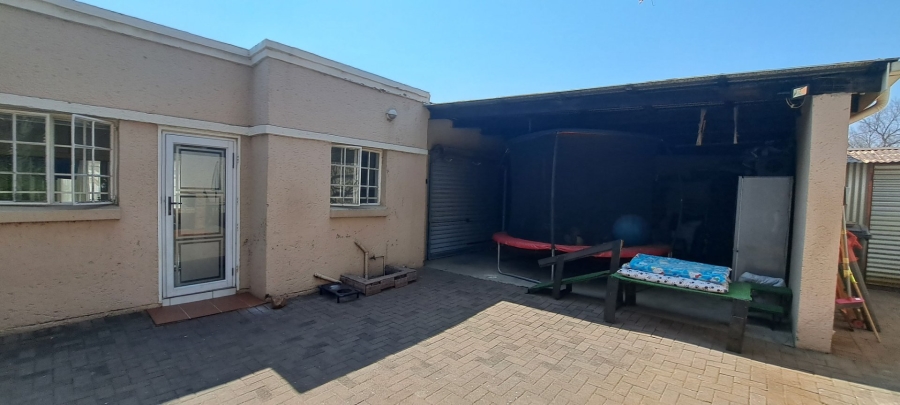 To Let 2 Bedroom Property for Rent in Eden Glen Gauteng