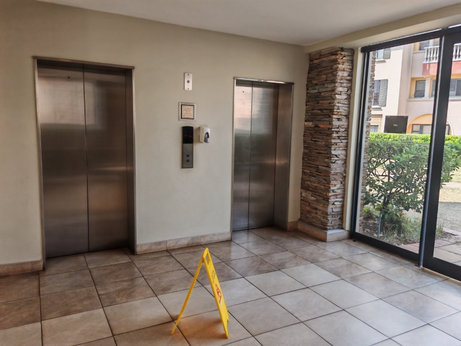 2 Bedroom Property for Sale in Bedfordview Gauteng