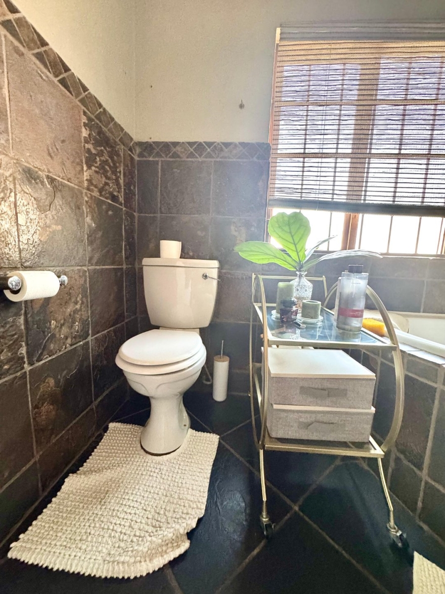 To Let 3 Bedroom Property for Rent in Eldo Manor Gauteng