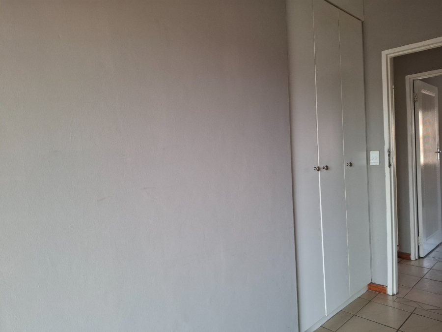 To Let 2 Bedroom Property for Rent in Karenpark Gauteng