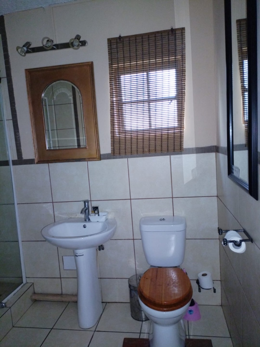 17 Bedroom Property for Sale in Kempton Park Ah Gauteng