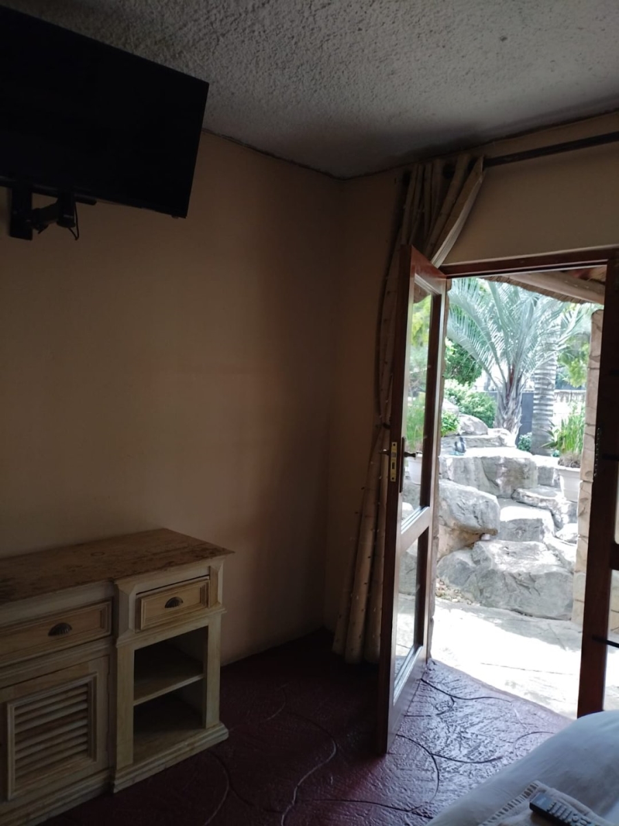17 Bedroom Property for Sale in Kempton Park Ah Gauteng
