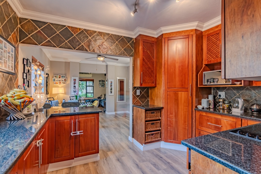 3 Bedroom Property for Sale in Newmark Estate Gauteng
