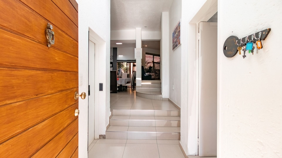 3 Bedroom Property for Sale in Bassonia Gauteng
