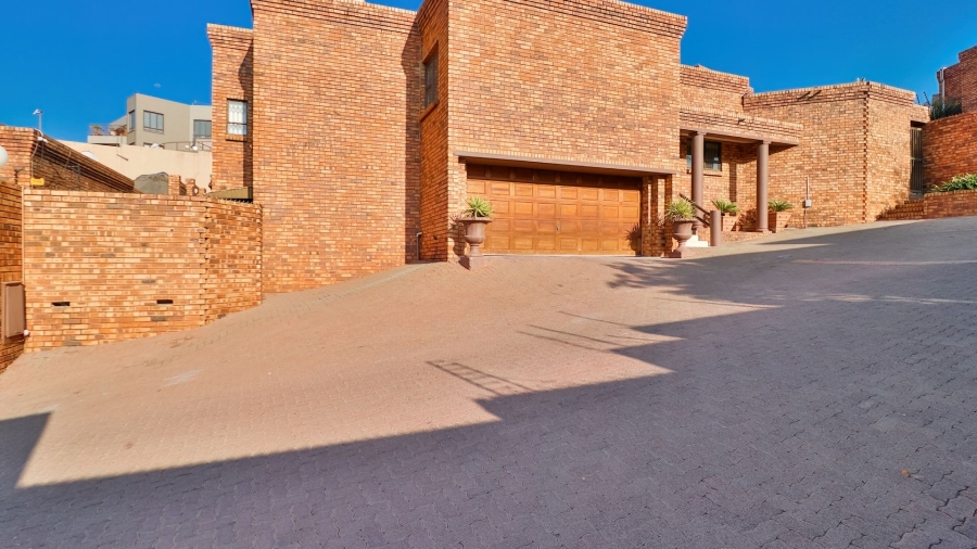 3 Bedroom Property for Sale in Bassonia Gauteng