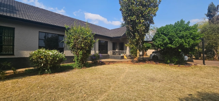 To Let 3 Bedroom Property for Rent in Eldoraigne Gauteng