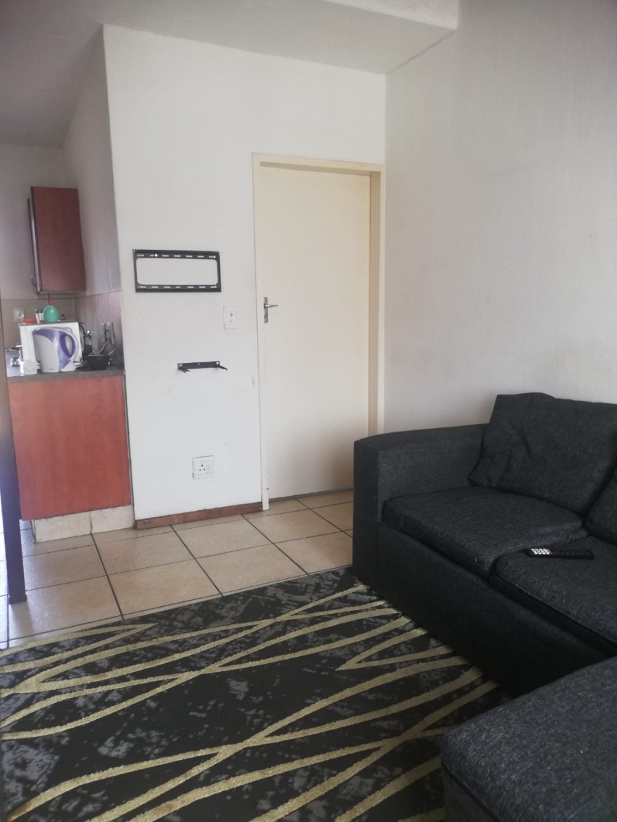 To Let 1 Bedroom Property for Rent in Kempton Park Central Gauteng