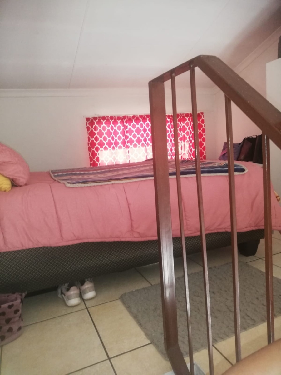 To Let 1 Bedroom Property for Rent in Kempton Park Central Gauteng