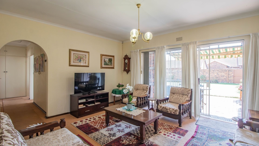 3 Bedroom Property for Sale in Highway Gardens Gauteng