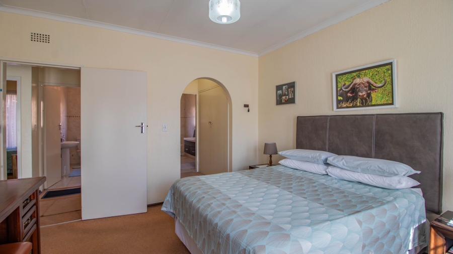 3 Bedroom Property for Sale in Highway Gardens Gauteng