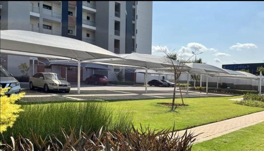 To Let 3 Bedroom Property for Rent in Emerald Estate Gauteng